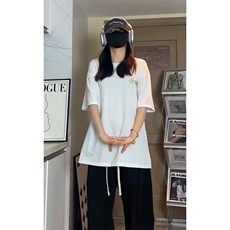 白色