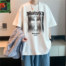 白色