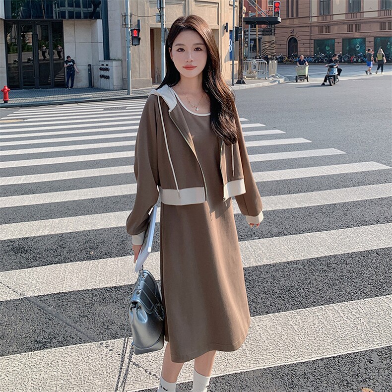 【新品】秋季连衣裙套装-82397-P150-K208,女装套装/套裙,辉之琳