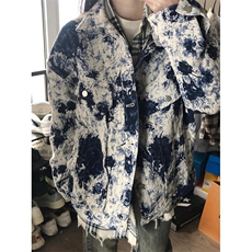蓝色