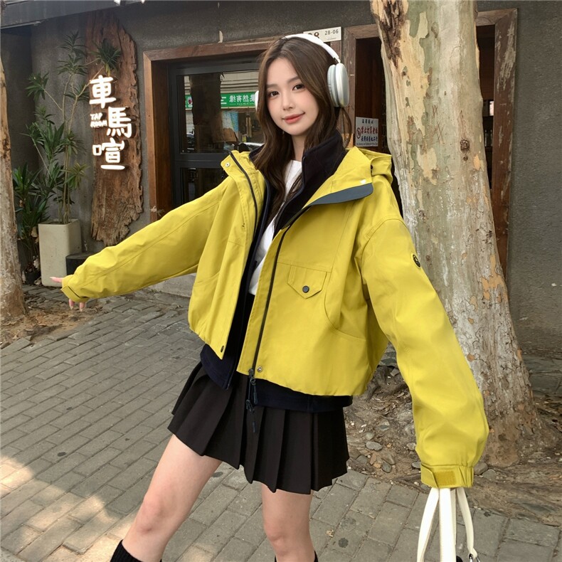 黄绿色加绒工装冲锋衣厚外套女秋冬2025新款减龄爆款派克服流行,女装派克服,2D044