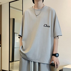 浅灰色