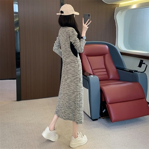 女秋季新款港风洋气显瘦卫衣开叉半身裙两件套图片