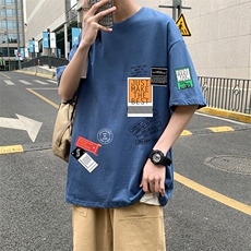 蓝色
