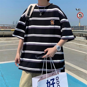 五分袖夏季条纹T恤图片