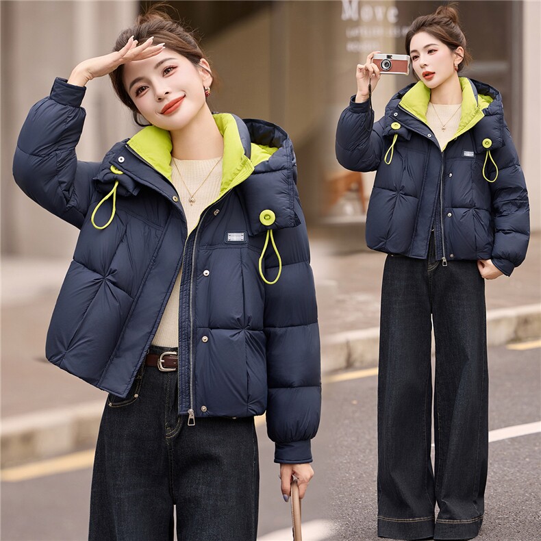 时尚撞色藏青色连帽羽绒服女2025冬季新款洋气宽松保暖白鸭绒外套,女装羽绒服,艾尚靓装