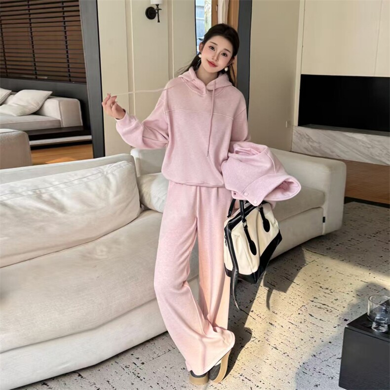 【bao款现货】2024新款冬装连帽休闲套装羽绒马甲三件套白鸭绒,女装套装/套裙,雅静靓衣