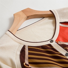 时尚都市风优雅印花真丝衬衫展现女性魅力与气质，女装衬衫，宋氏羊绒