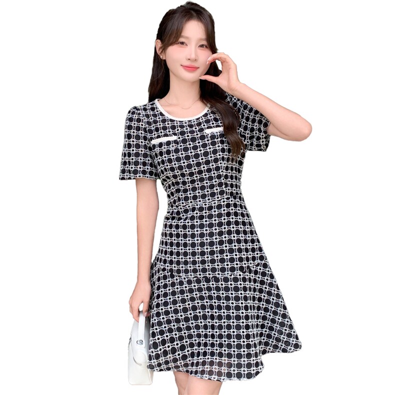 2025年夏季新款圆领包边收腰显瘦时尚连衣裙,女装连衣裙,心心服饰