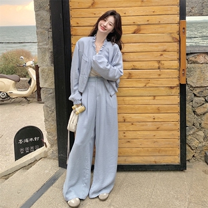 蓝色休闲套装女2025春季新款韩系甜美减龄木耳边外套阔腿裤两件套图片