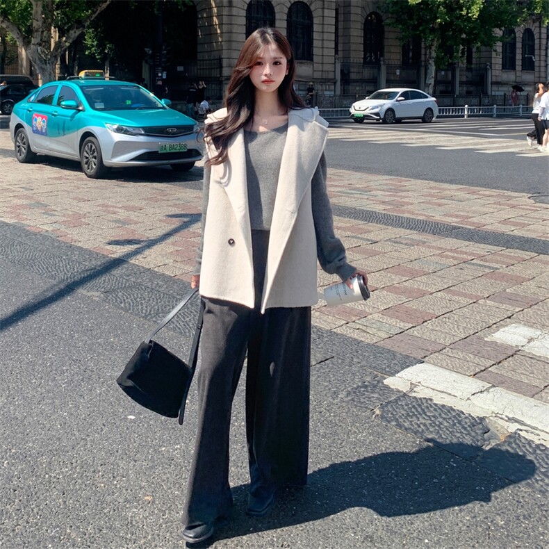 现货主推新款双面羊毛连帽休闲百搭宽松减龄背心马甲,女装毛呢外套,丝露怡语