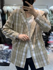 2022新款时尚大方显瘦高级感格子西装外套，女装西装，L·H·X