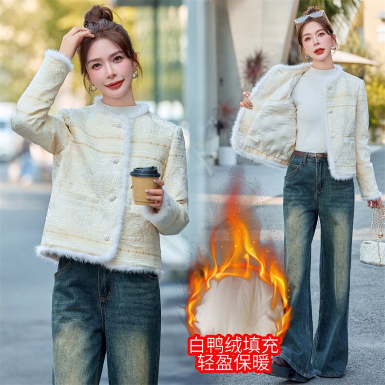 【bao款现货】2024新款冬装新中式外套水貂毛拼接羽绒服白鸭绒图片