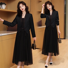 现货2024春装法式小香风上衣新中式风气质复古撞色设计盘扣套装，女装套装/套裙，火爆靓佳人