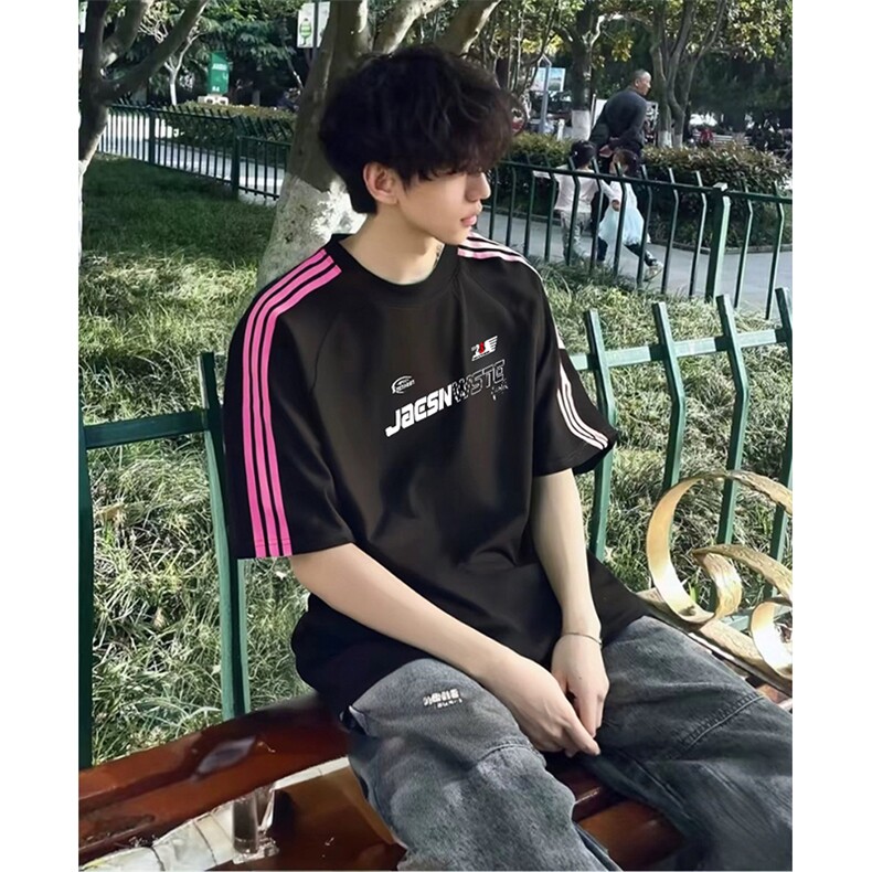 抖音得物品质二开240克宽松纯棉美式潮牌印花三条杠中性风短袖T恤,男装T恤,电商A486-1