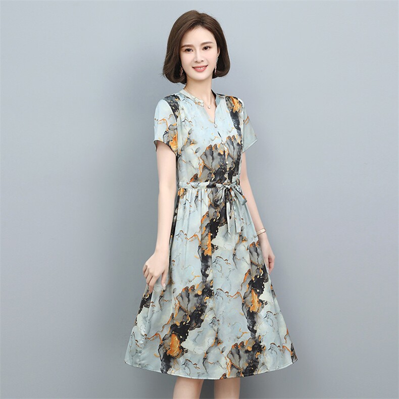 2022夏季新款复古印花雪纺连衣裙优雅显瘦V领短袖长裙,女装连衣裙,依恋蒂丝
