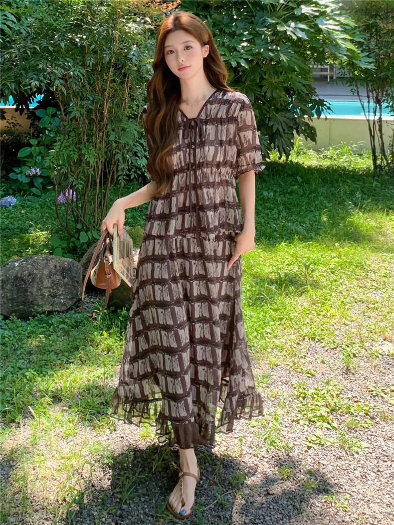 时尚休闲格纹显瘦系带上衣木耳边半裙超仙两件套女,女装套装/套裙,水衣源