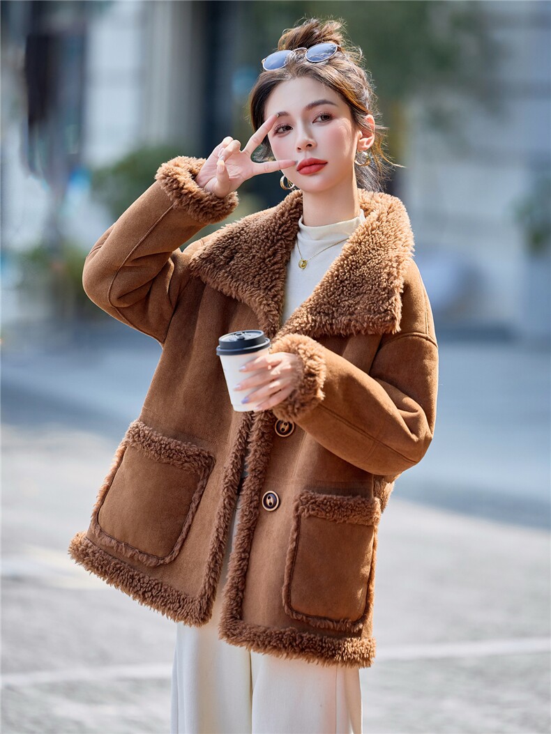 2025冬季新款~~双面穿皮毛一体,女装棉衣/棉服,意芙