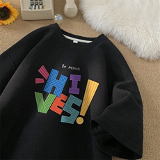 黑色