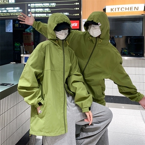 2026秋季户外冲锋衣夹克情侣宽松连帽外套 2355TP75图片