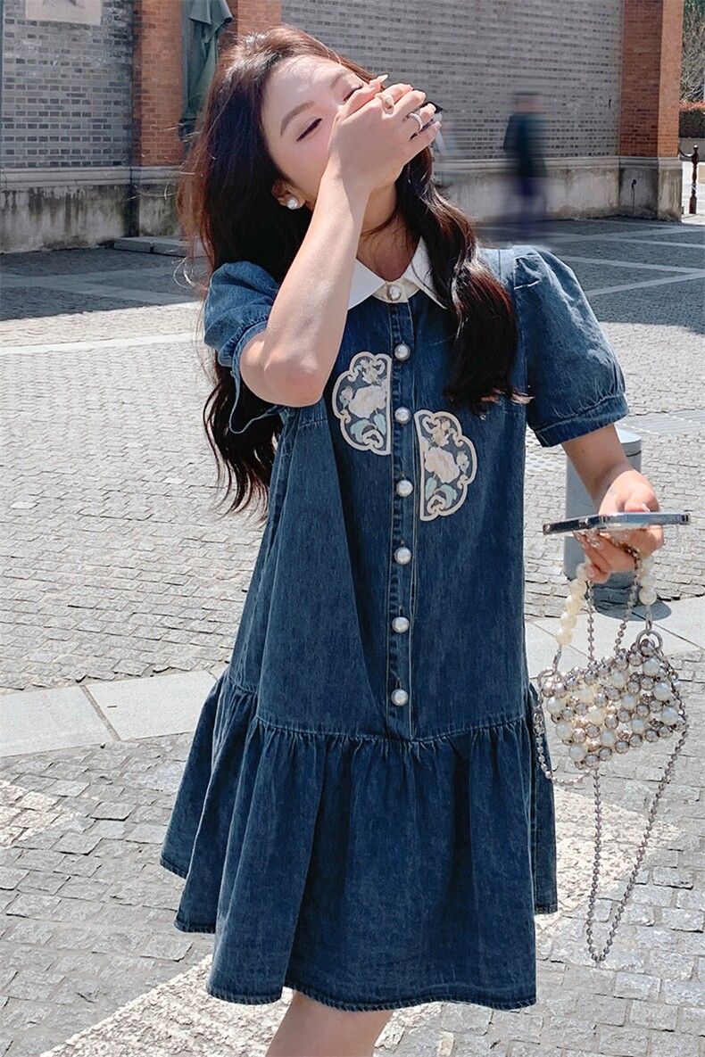 蓝色风牛仔连衣裙女夏2025新款宽松时尚复古刺綉裙子年轻,女装连衣裙,红龙果