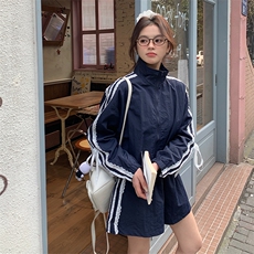miu系蕾丝拼接三道杠运动套装女2025春季新款韩系学院风ootd穿搭，女装套装/套裙，2C057