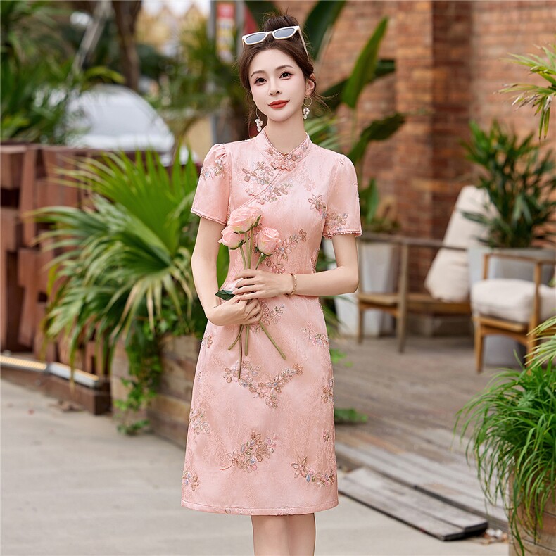 新中式提花短裤套装女2026夏季新款修身显瘦改良旗袍裙重工艺订珠,女装连衣裙,贵人树