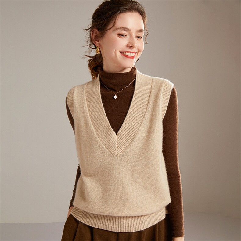 2024秋冬新款山羊绒女士V领坎肩羊绒背心马甲，女装马甲，镁纯羊绒