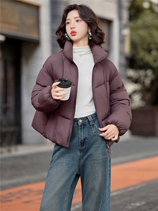 现货2025新款羽绒服短款泡芙时尚保暖外套图片