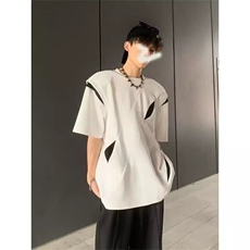 白色