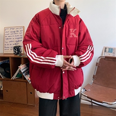 酒红色