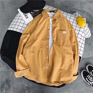 黄色