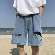 浅蓝色