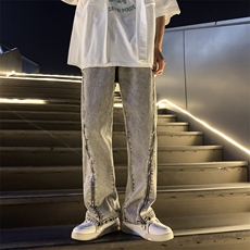 黑灰色