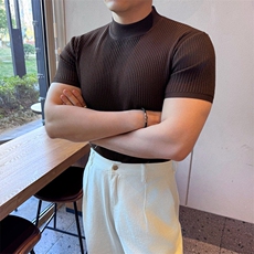 深咖色