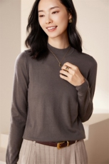 100纯山羊绒超细精纺系列68支精纺半高领打底衫羊绒衫女，女装羊绒衫，江帆羊绒