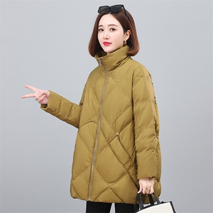 2023冬季新款时尚立领宽松羽绒服 显瘦保暖外套图片