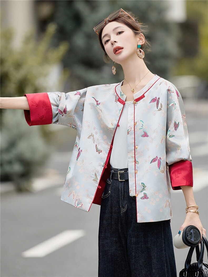 2025秋季新款新中式风宋锦金线提花盘扣外套女立领撞色,女装短外套,众宇琦