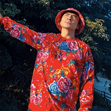 红色