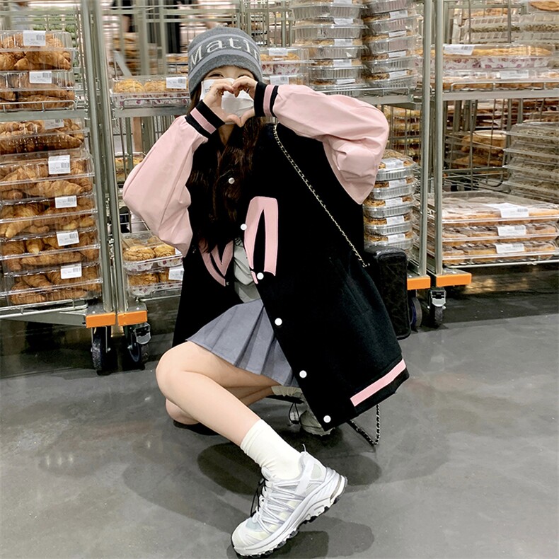 23年秋装新款美式棒球服撞色刺绣212A-8801-P140-198,女装短外套,浙宝212A