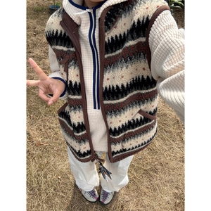 网图现货费尔岛羊羔绒柔软拉链立领保暖马甲背心外套WT45特P75图片