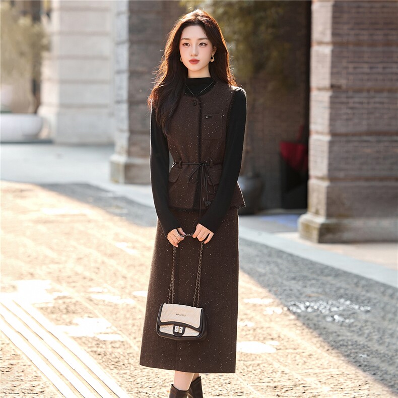 现货2026年秋季气质小香风新款三件套装,女装套装/套裙,依如秀(原杭风阁)