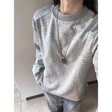 浅灰色