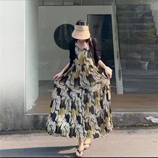 高级感连衣裙女夏季新款气质法式中长裙显瘦优雅女装a字裙子，女装连衣裙，斯尔特羊绒