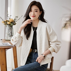 白色夹克外套女2025春秋款时尚宽松百搭休闲小个子菱格棒球服上衣，女装短外套，姿衣坊