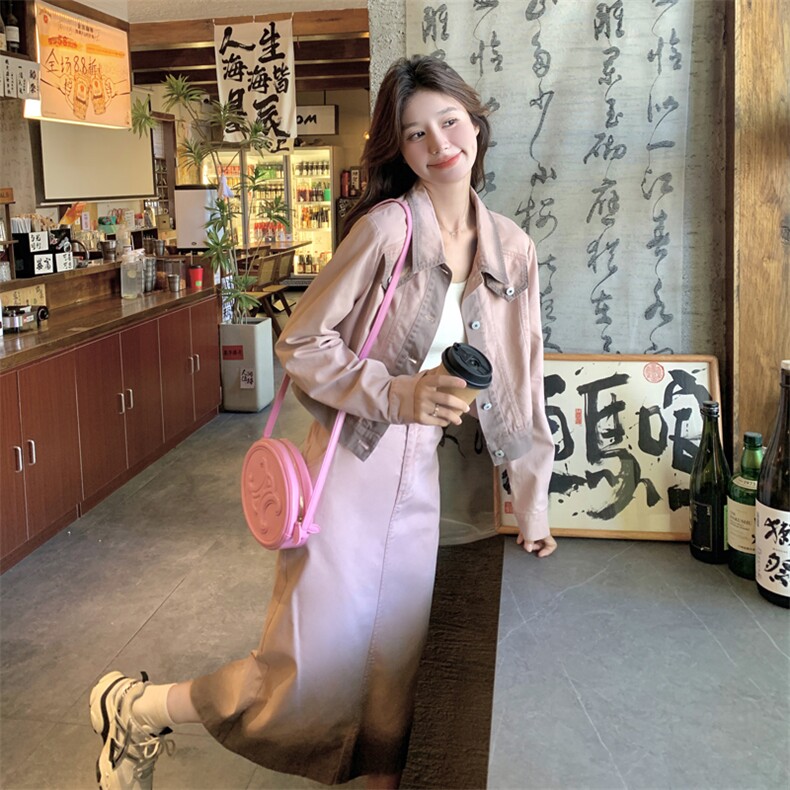 今年流行超好看渐变粉色牛仔衬衫半身裙女初秋2025新款绝美套装裙，女装套装/套裙，多米2-075