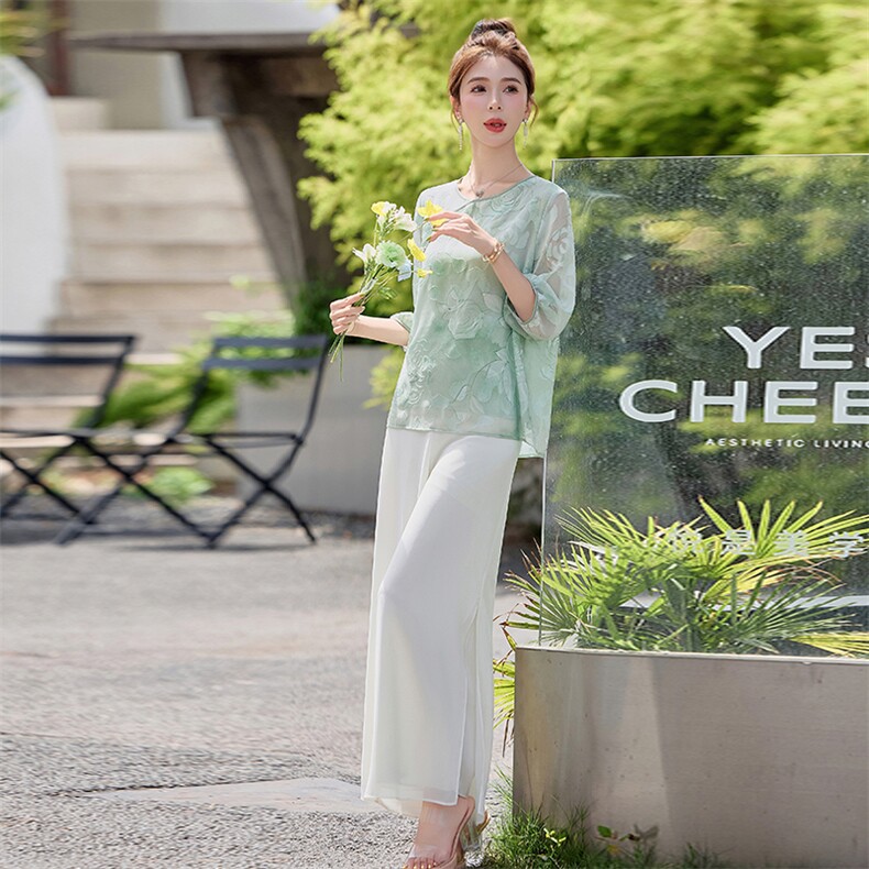 新中式上衣女2025夏季新款中袖国风高端印花遮肉年轻大码薄款衬衫,女装衬衫,妃曼