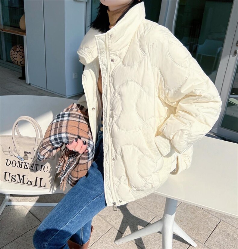 羽绒服三个色，女装羽绒服，金尚名门