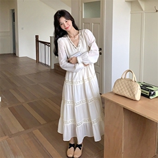 现货春季新款蕾丝花边拼接连衣裙25017P145K208，女装连衣裙，2D035