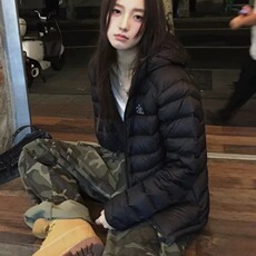 拓路者轻薄羽绒服女秋冬时尚连帽短款显瘦白鸭绒修身休闲保暖外套，男装羽绒服，星座506A